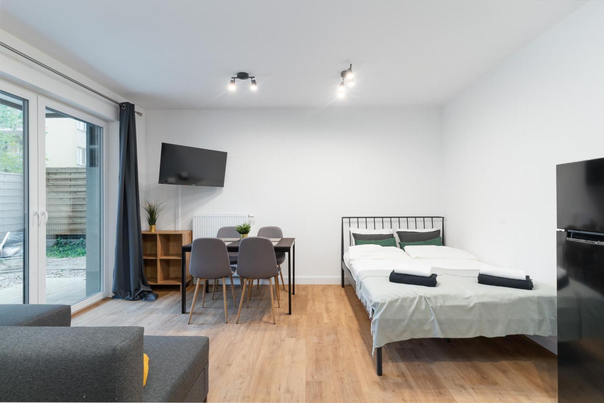 Lineburg Villa Apartments ワルシャワ エクステリア 写真