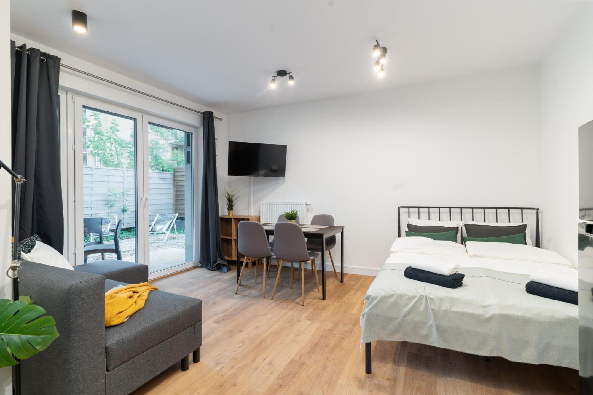Lineburg Villa Apartments ワルシャワ エクステリア 写真