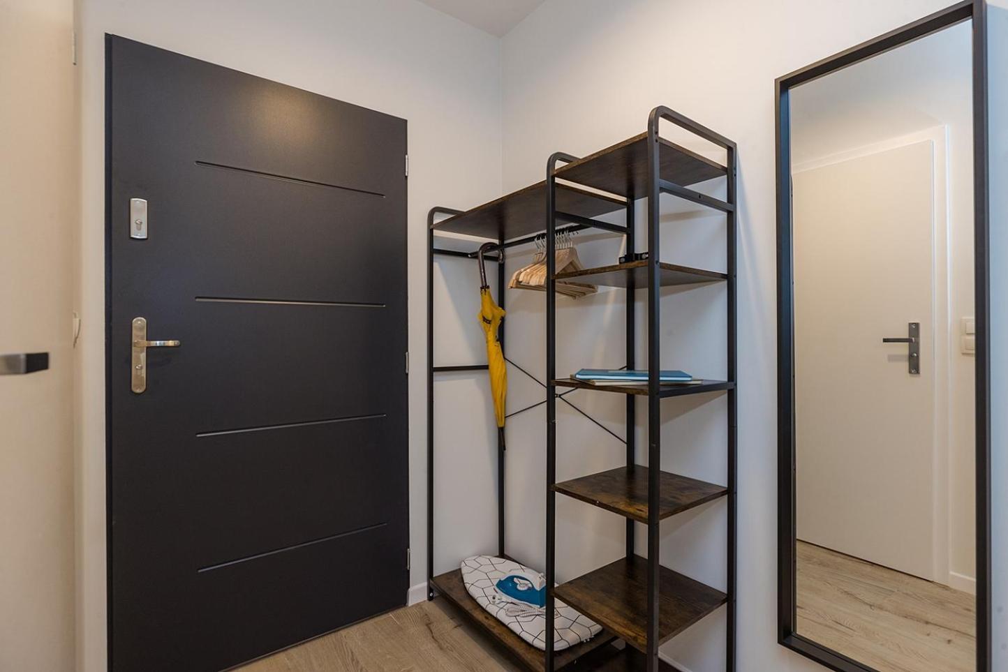 Lineburg Villa Apartments ワルシャワ エクステリア 写真