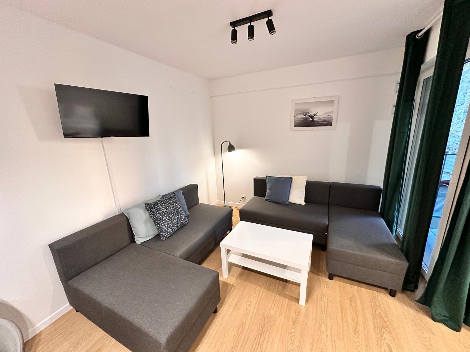 Lineburg Villa Apartments ワルシャワ エクステリア 写真