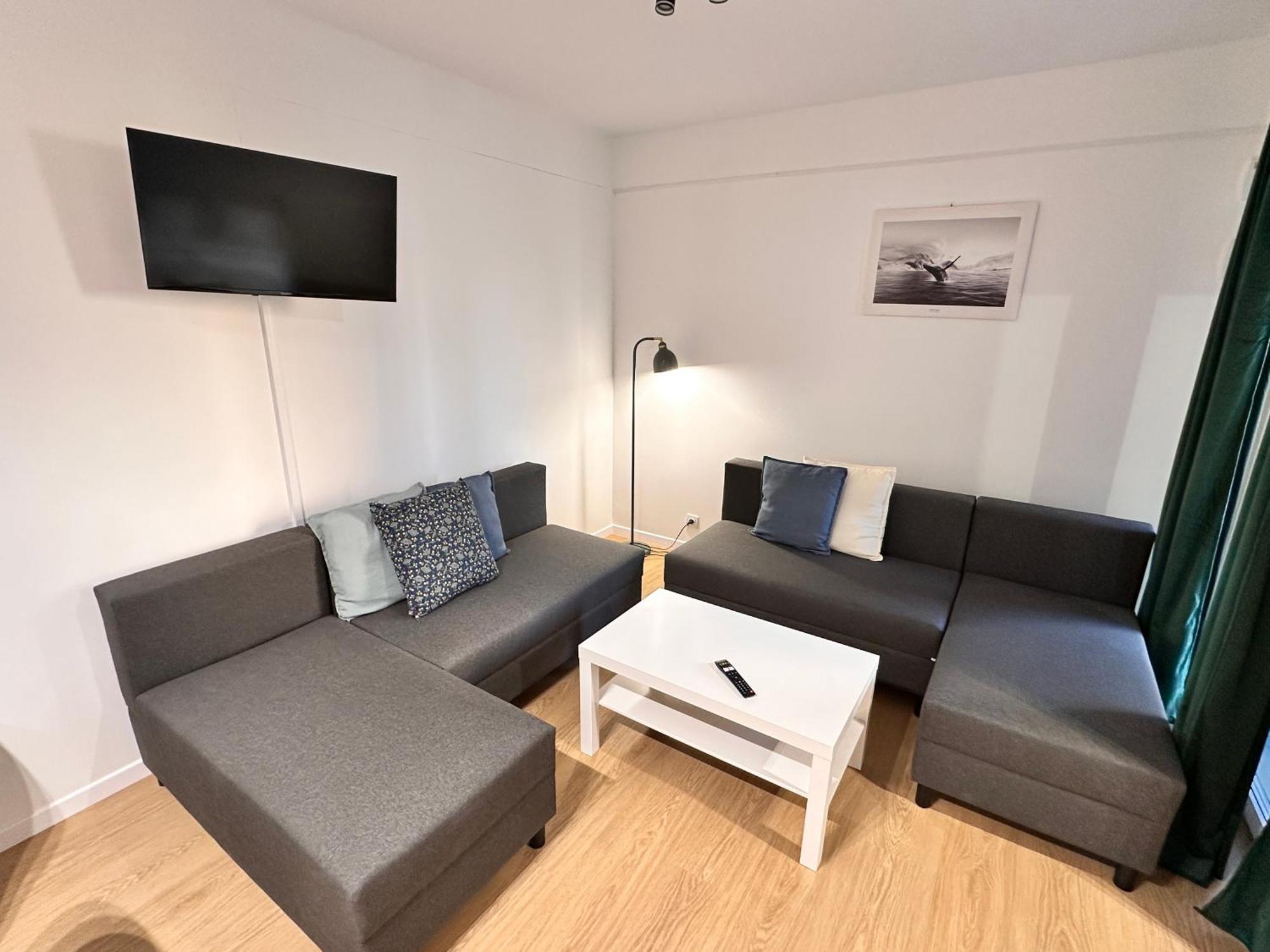 Lineburg Villa Apartments ワルシャワ エクステリア 写真