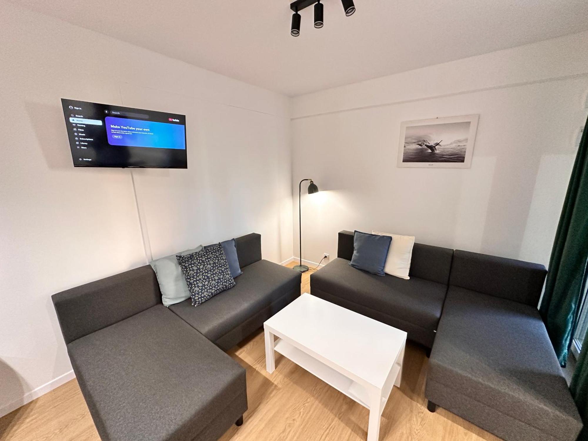 Lineburg Villa Apartments ワルシャワ エクステリア 写真